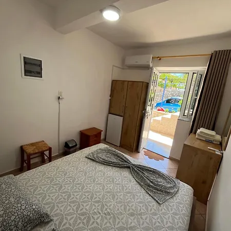 Dina House Himare