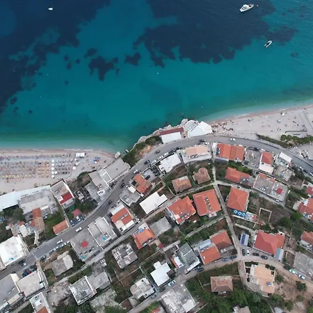 Dina House Himare